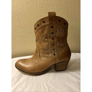 VTG‎ Dingo Brown Studded Heeled Western Cowgirl Boots Size 8 Women’s
